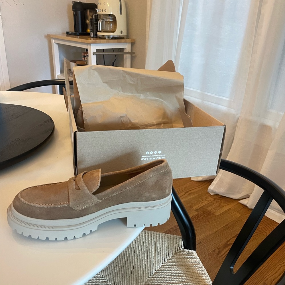 Patina Zoe chunky loafer size 9.5